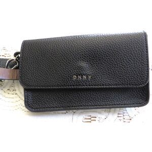 DKNY Vegan Leather Convertible Belt Bag Black EUC